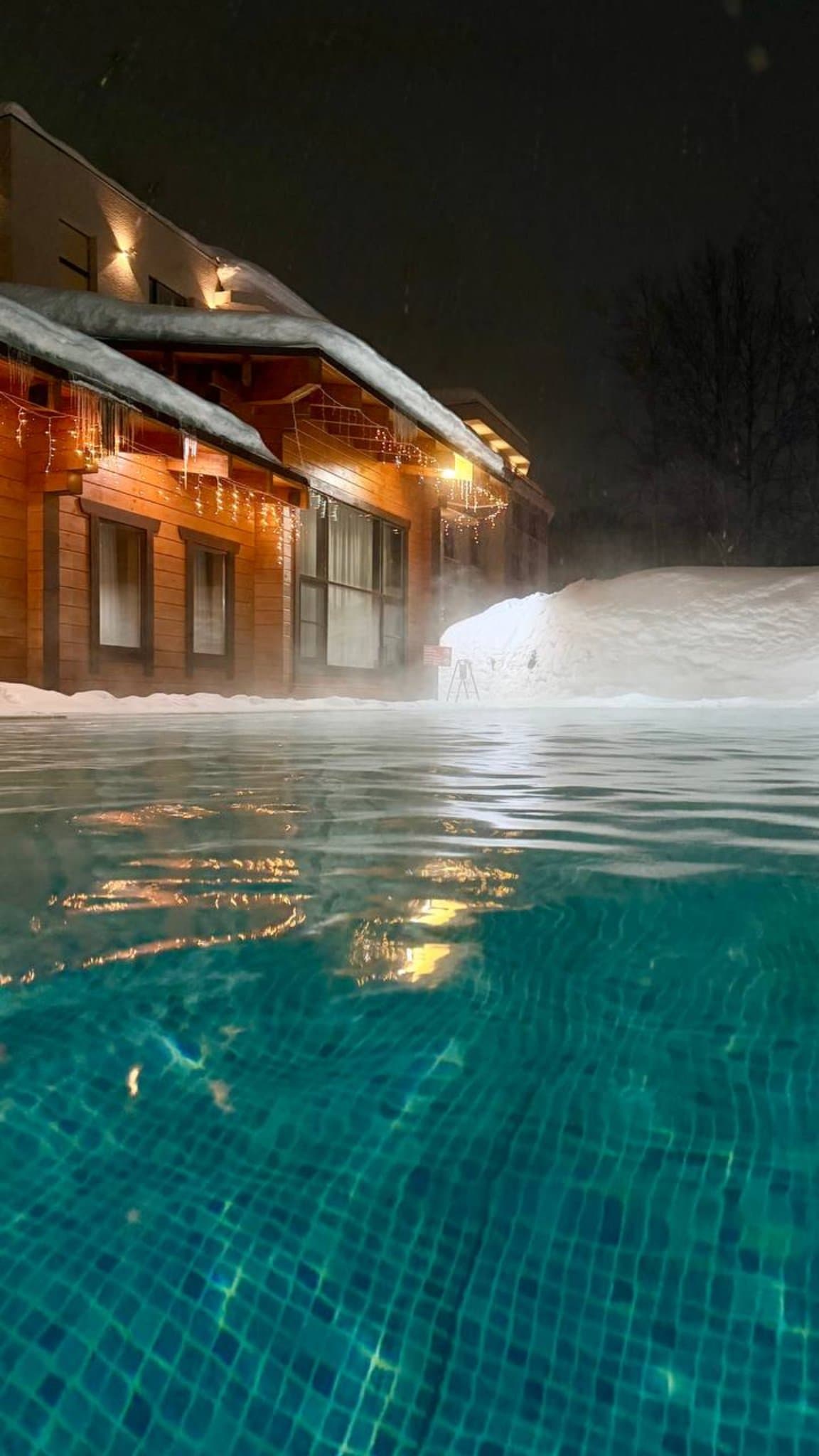 Термальный бассейн и комплекс на территории Спутник Камчатка